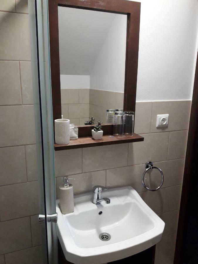Oravitza Inn 奥拉维察 外观 照片