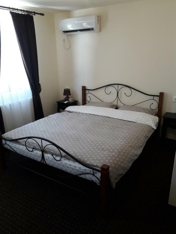 Oravitza Inn 奥拉维察 外观 照片